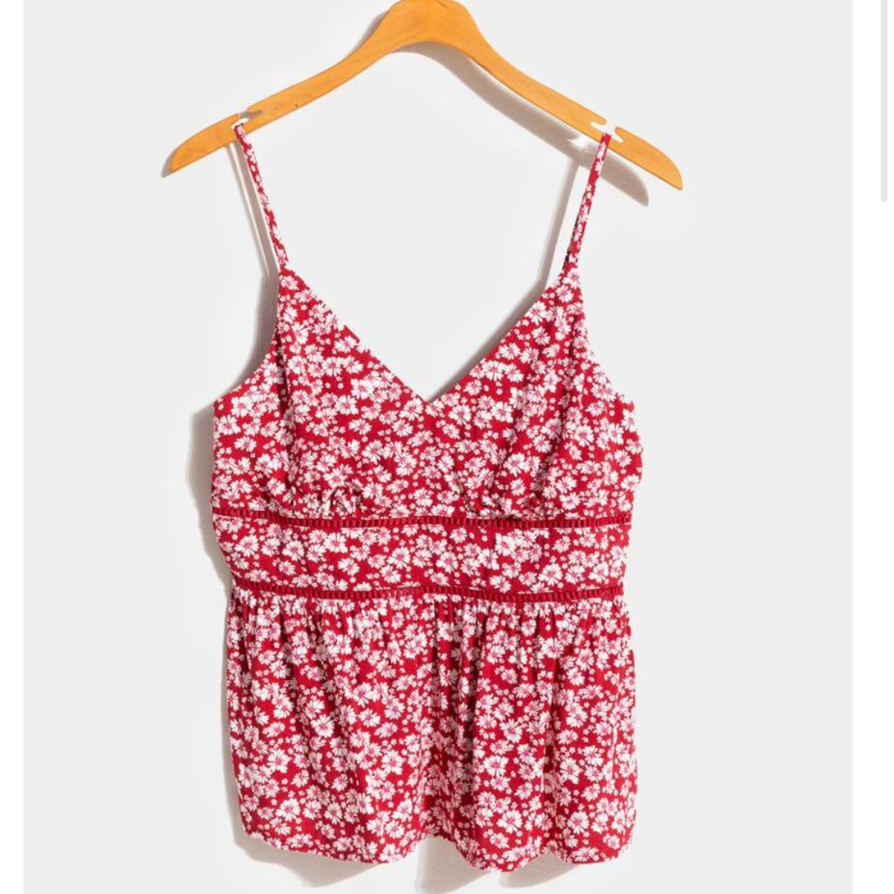 NWT Francescas Monroe Ladder Floral Trim Tank